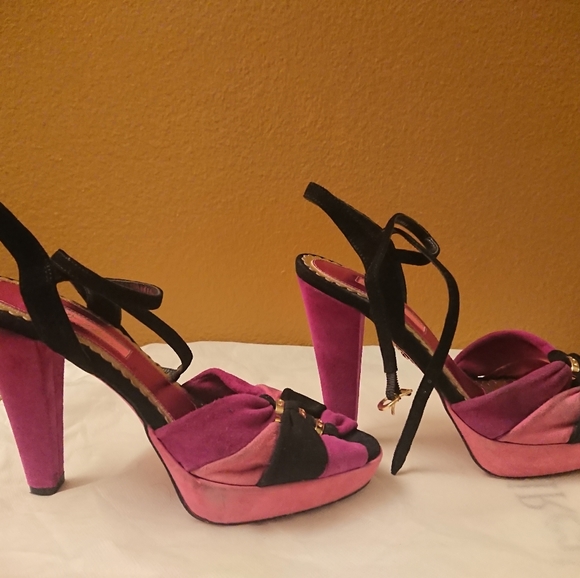 BETSEY JOHNSON Pink Purple Black Platform Sandals - Picture 4 of 11